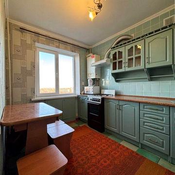 Здам в оренду трьохкімнатну квартиру.