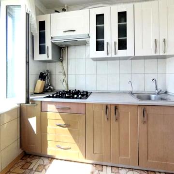 Йорданська вул. (Лайоша Гавро), 24