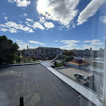 Однокомнатная квартира в центре города Самар !