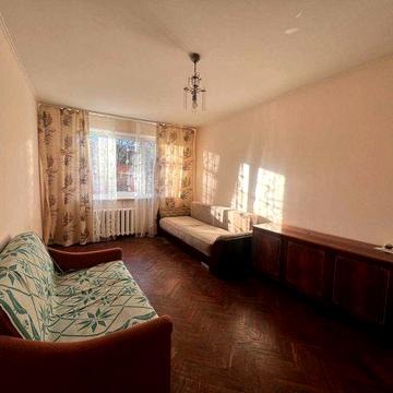 1 кімнатна квартира вулиця Пирогова ЦУМ дитяча поліклініка