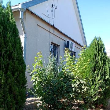 Самый центр,5 мин от ЖД вокзала. Дом.г.Раздельная.