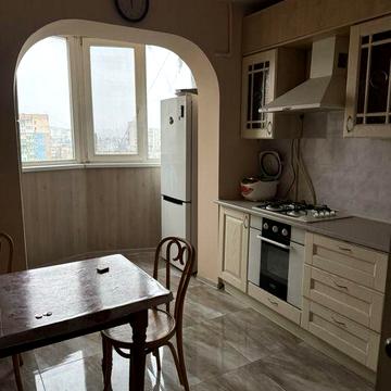 Ак. Корольова 2 кімн кв с газом, р-к Південний