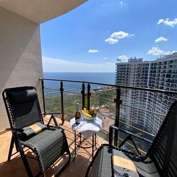 Від ВЛАСНИКА! Каманіна , вода , опалення (гаряча) ліфти працюють