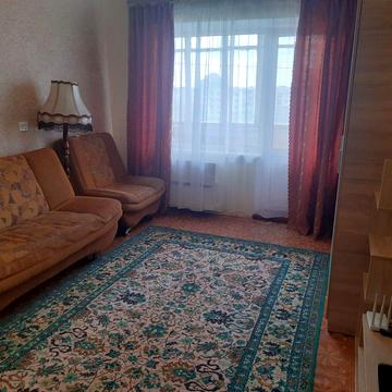 господар,вільна сдам 1 кімнатну квартиру, 9 мкр.