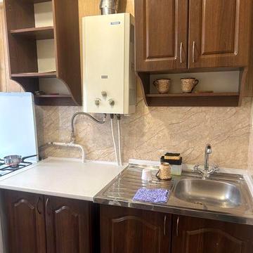 Здам 1 кімн Центр Міста пл.Визволення з меблями і технікою вул.