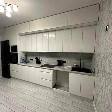 Здається однокімнатна квартира з гарним ремонтом. По вул.Тесленка.