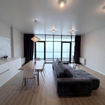 Продам квартиру с прямым видом на берегу моря на 13 стануции фонтана ЖК Калипсо