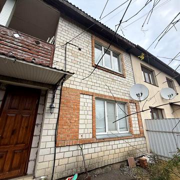 Продається Дуплекс. ІндГазОпал. Просторе планування. З ділянкою 9 сот