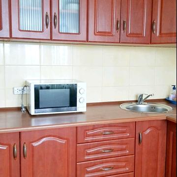 Зої Гайдай вул., 7