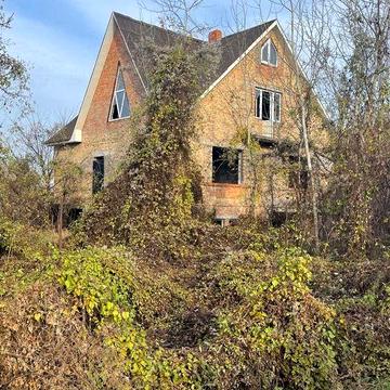 Продаю дом в Борисполе ул.Челюскинцев