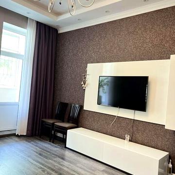 Продаж 3к Квартира Якова Бреуса (Лагерна) вулиця