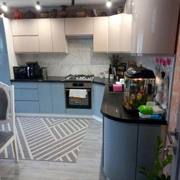 Проживання Ворохта . Садиба" Дім Героя Павла"