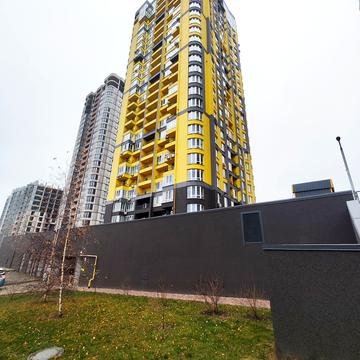 Кадетський Гай вул., 12