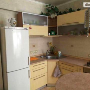 Довгострокова оренда 2к Квартира Воскресенська вулиця