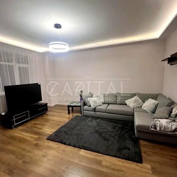 Антоновича вул. (Горького), 72