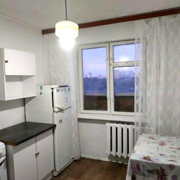 Алішера Навої просп., 80