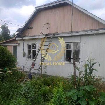 Продам будинок в смт Борова