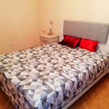 Драгоманова вул., 44-А