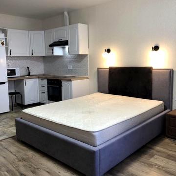 Миколи Бажана просп., 17-А