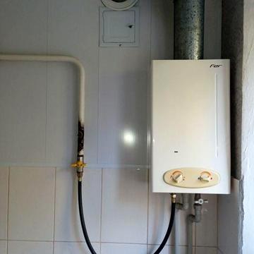 Квартира 1 кімн., 3 поверх, вул. Універсальна, є-Відновлення