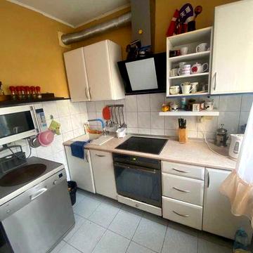 Оренда 2 кімнатної роздільної квартири вул. Рональда Рейгана 16