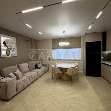 Олександра Олеся вул., 9