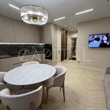 Олександра Олеся вул., 9