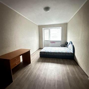 Продам 1к квартиру в кирпичном доме с АЭО р-н Жд автовокзала