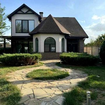 Продам дом в Новоалександровке