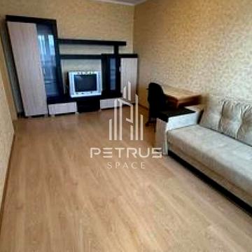 Ревуцького вул., 4