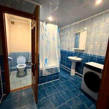 Здам трьохкімнатну квартиру з автономним опаленням