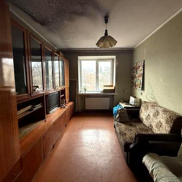 Продам 2 к квартира 50.7 м2 ЦЕНТР міста під ремонт