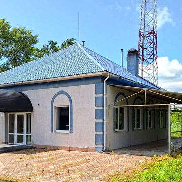 Рівненська, 76 б