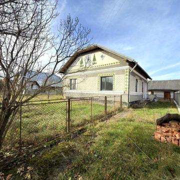 Продається житловий будинок 95 м.кв., с.Цуцилів, ремонт