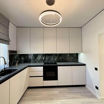 Продам Будинок 110м2 5 соток землі з ремонтом Агроном1чне