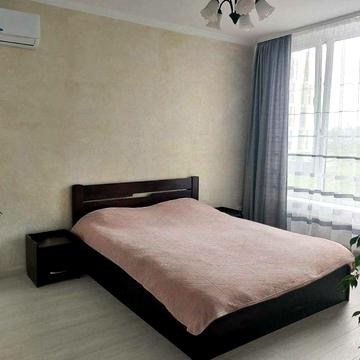 Оренда 1-к квартири в новобудові на вул. Зелена