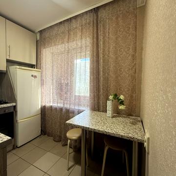 Павла Тичини просп., 20