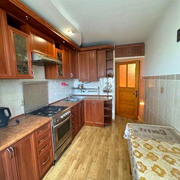 Вигідно продам 2 кім квартиру великої площі із індивід. газовим оп.