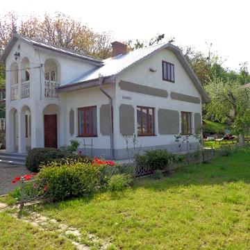 Увага! Оренда. 4 кім. будинок з гаражем. 2км. до центру.