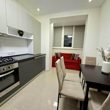 З гардеробною! Простора квартира ЖК Софіївська Слобідка ЖК Софія поруч