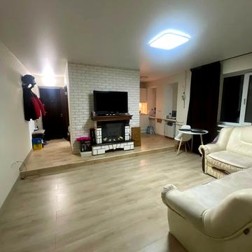 Святослава Хороброго вул., 8