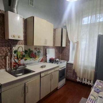 Оренда великої 1км квартири район Пивзаводу