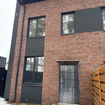 Просторий кутовий таунхаус біля парку Центральний, Ірпінь