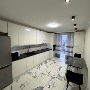 Здам велику однокімнатну квартиру