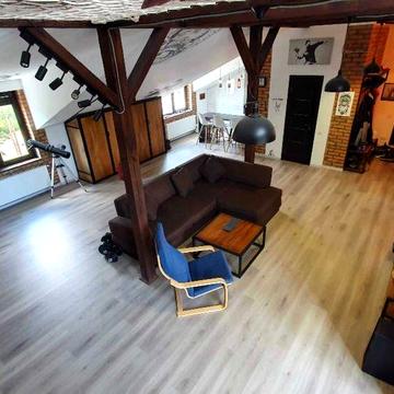 продам квартиру 98 квадратів з меблями