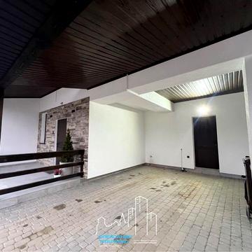 Продам ідеальний котедж з якісним сучасним ремонтом