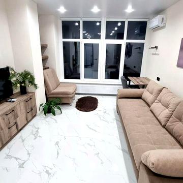 БЕЗ КОМІСІЇ.Перша здача авторської 2кімн.квартири51м2 в тихому центрі.