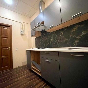 Сдам пустую 3к квартиру низ пр.А.Поля/парк Глобы/Центр!