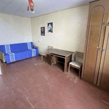 Продаю 1 к/к Соляные ост. Школьная.