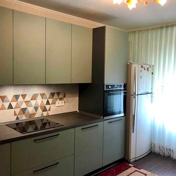 Оренда 1 кімнатної квартири вул. Б.Гмирі, 1б/6, метро Позняки 3 хв.